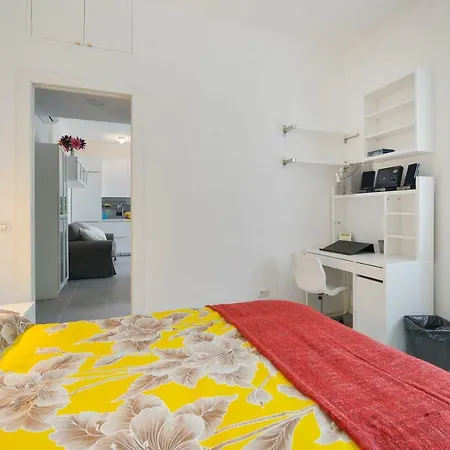 Bonomelli Halldis Apartamento