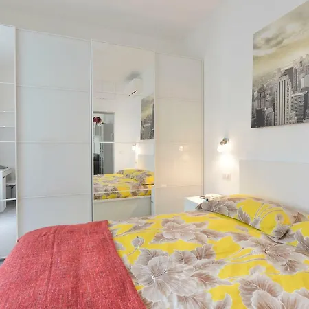 Apartment Bonomelli Halldis *