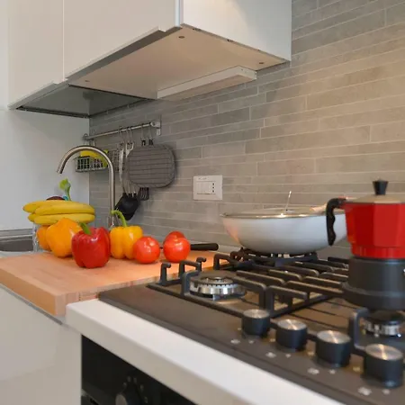 Apartment Bonomelli Halldis Milan