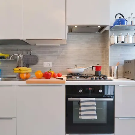 Apartment Bonomelli Halldis Milan